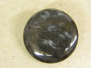 NEW 15 1 INCH SMOKE GRAY WAVY PEARL SHANK BUTTON - Picture 1 of 3