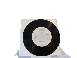 45 RECORD - THE DOOBIE BROTHERS - ONE STEP CLOSER - Picture 1 of 1