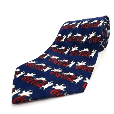 Corbata De Colección Coca-Cola Azul Rojo Logo Blanco Estampado Oso Polar 57" x 3.75" Foto 1 de 4