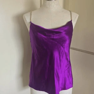 Elie Tahari Silk Wild Berry Cami w/ Gold Chain Straps, NWT, XS, MSRP 248.00 - Picture 1 of 7