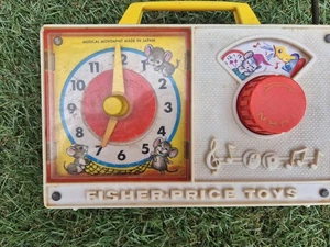 Vintage Fisher Price Music Box Clock Radio HickoryDickory Dock Musical Toy Japan - Picture 1 of 6