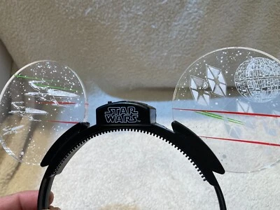 Faixa de cabeça orelhas de Mickey Mouse Star Wars parques da Disney bom estado - Imagem 1 de 3