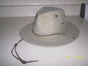 Unisex Henschel Gris Safari Sombrero Cuartos EE. UU. Grande 23" Cir. Interior 59CM - Imagen 1 de 8