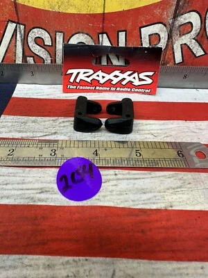 Bloques de ruedas Traxxas 2632R Race Series 30 grados estampida / Rustler -usado- Foto 1 de 4