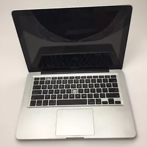 Apple MacBook Pro 13-Inch "Core 2 Duo" 2.4 Mid-2010 - Parts Only See description - Picture 1 of 5