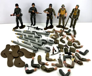 21st Century Toys Ultimate Soldier WWII US Navy & German Fighters figure, parti - Foto 1 di 5