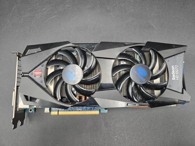 Sapphire Radeon HD 6970 Dual Fan 2GB GDDR5 Graphics Card DVI HDMI AMD GP - Image 1 of 4
