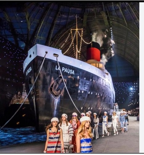 ❤️$2.650 CHANEL 19C LA PAUSA Collezione Crociera Riveria Francese PAREO *NUOVO!❤️