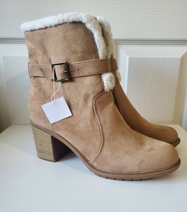 Las mejores ofertas en Botas American Eagle Outfitters para Mujeres | eBay