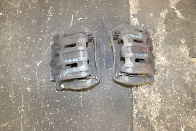 Pinzas de freno delanteras izquierda derecha Acura RDX 2010-2012 turbo 2,3 L OEM Foto 1 de 4