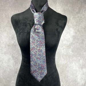 Vtg Benchmark Necktie Red Blue Paisleys Thick Silk Blend Business Mens Tie USA - Picture 1 of 7