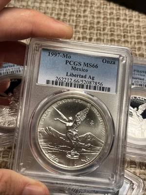 Moneda de plata Libertad 1997 México graduación profesional MS-66 - fecha clave Foto 1 de 4