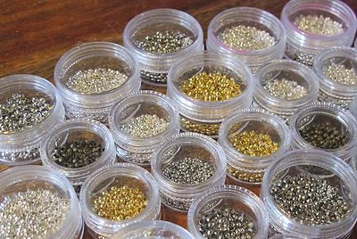 Quetschperlen Kettenende crimp beads 1,5 2 2,5 3 3,5 4 mm Ø Tütchen á 30 g - Bild 1 von 2