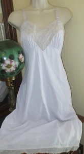 vintage 60s CHARMODE MEGA EMBROIDERY  LILAC NYLON full slip gown dress 38 / L - Picture 1 of 9
