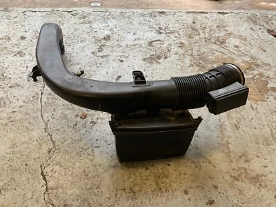 VOLVO V70 XC60 2009-12 DIESEL AIR DUCT INTAKE INTERCOOLER HOSE PIPE 31274766 - Image 1 of 3