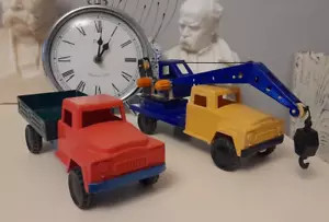 Vintage Sammlerstück Spielzeug Kran und LKW Neringa Artel (597) - Bild 1 von 3