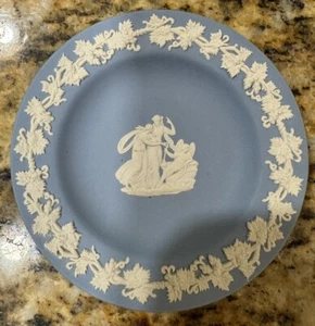 Plato miniatura Wedgwood, jaspe azul 4 1/4" - Imagen 1 de 3