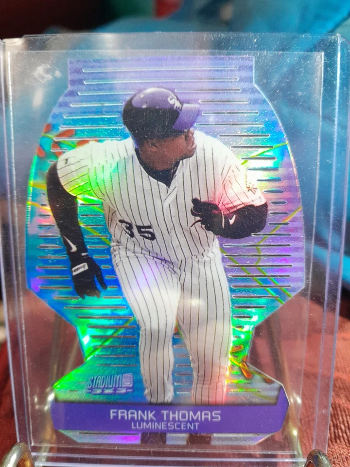 1996 Topps Stadium Club 🔥 Frank Thomas 3×3 ☆Illum"Luminescent ☆Refractor mint^* - Image 1 of 1