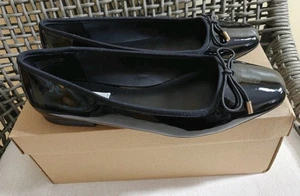 Steve Madden Seemly Gloss Black Slip On Flats Ballet Women's Size 8 NEW IN BOX - Picture 1 of 6