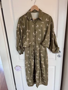 ZARA Tiger Print Maxikleid 34 XS khaki gold Knöpfe orange weiß Fledermausärmel - Bild 1 von 5