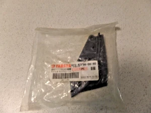 NEW YAMAHA F 50 EN F 60 CABLE COVER 6C5-42738-00-8D - Picture 1 of 1