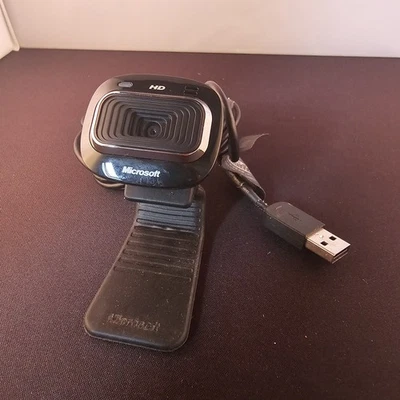 Веб-камера Microsoft LifeCam HD-3000 — модель: 1492, черная веб-камера - Изображение 1 из 4