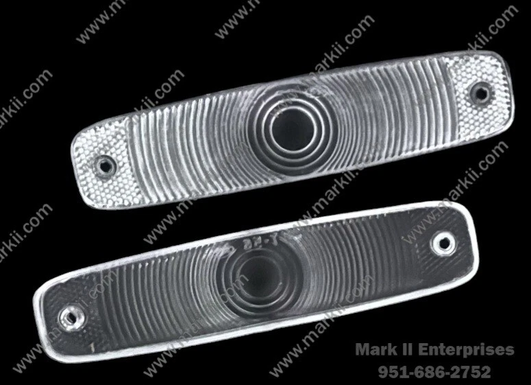 Lincoln Continental Mark II MK II 1956-57 lentes de lámpara de estacionamiento izquierda y derecha NUEVO Foto 1 de 1