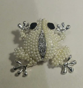 Spilla rana look vintage - Foto 1 di 4