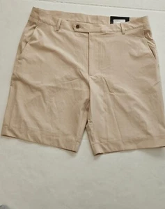 Pantaloncini da golf Fairway And Green LarsonTech da uomo taglia 42, nuovi con etichette. Cachi marrone chiaro - Foto 1 di 5