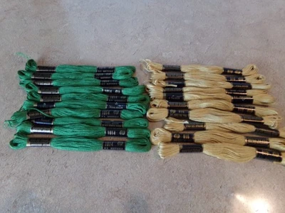 20 VINTAGE STAR SIX STRAND COTTON AMERICAN THREAD FLOSS / GREEN #1014 GOLD #910 - Image 1 of 3