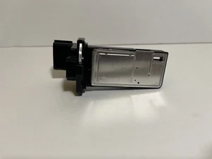 Genuine GM Mass Airflow Sensor 23262344 - Picture 1 of 5