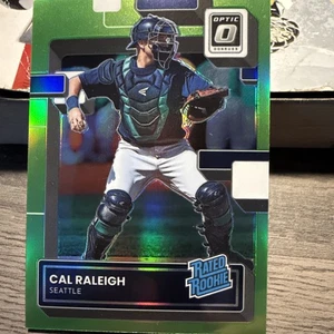 CAL RALEIGH 2022 DONRUSS OPTIC #39 LIGHT GREEN PRIZM RATED ROOKIE MARINERS ! - Picture 1 of 3