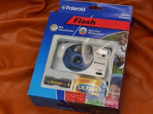 #2284 Polaroid 170 BV Flash + FILM 35mm Point and Shoot Film Camera - Picture 1 of 7