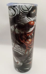 20 oz Becher mit Strohhalm, IT Killer Clown - Bild 1 von 3