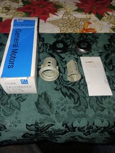 12398552 Lock Service Package Gm Nos - Picture 1 of 3