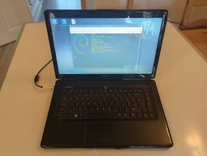 Dell Inspiron 1545 - Intel Core 2 Duo T6400 - 3GB RAM - 320GB HDD - Linux - Picture 1 of 14