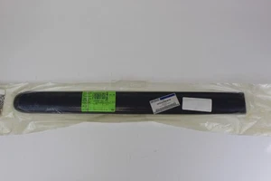 Puerta trasera moldeada puerta Ford 5W7Z-5425556-BPTM Crown Vic - Imagen 1 de 6