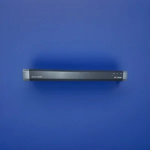 Minicom Smart 216 A 16 puertos multiusuario acceso remoto conmutador Kvm - Imagen 1 de 8