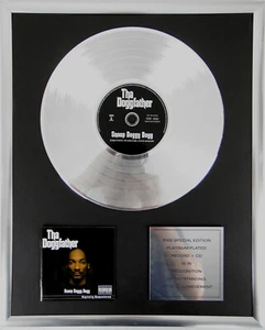 Snoop Doggy Dogg Tha Doggfather gerahmte CD+12"Vinyl+goldene/platin Schallplatte - Picture 1 of 1