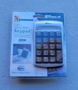 Targus Numeric Keypad PAUK10U with USB ports Ultra Mini Keypad New - Picture 1 of 4