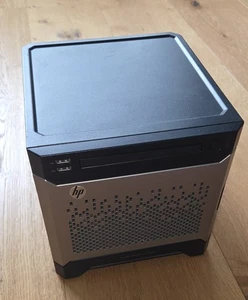 HP MicroServer ProLaint Gen8 i3-3220T @2.8GHz; 16GB RAM; HDD 3.5TB; B120i RAID - Picture 1 of 13