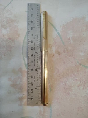 Caneta esferográfica Dunhill folheada a ouro feita na Inglaterra #1 - Imagem 1 de 4