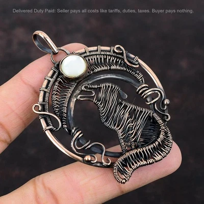 Colgante redondo Cyber Monday de piedra madreperla envuelto en alambre de cobre para perro Foto 1 de 4