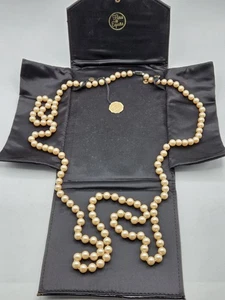 FLORA DE ESPANA Vintage New Old Stock Unworn Faux Pearl Knotted Bead 55 Inch - Picture 1 of 16
