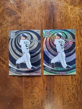 2023 Panini Chronicles Spectra Ichiro Psychedelic Prizm #100 + Base Mariners SP