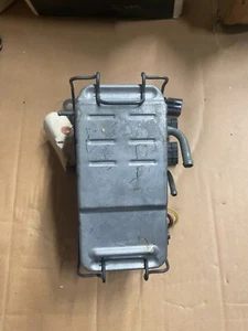 Original Mopar 83501902 Fuel Filter and Housing Jeep Cherokee XJ 2.1TD Stanadyne - Picture 1 of 6