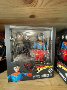 Medicom MAFEX No.232 Return of Superman Superboy Actionfigur NEU JAPAN - Bild 1 von 23