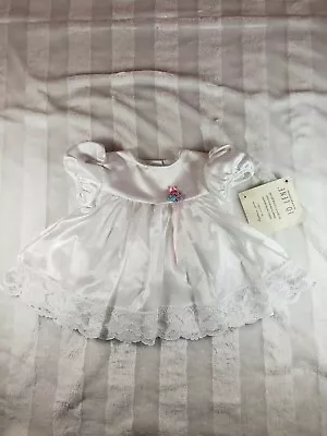 Vintage NWT 80s USA Jolene Baby Girl White Satin Lace Ribbon Roses Dress 18 Mos - Image 1 of 4