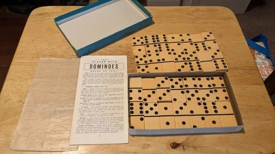 Vintage Bakelite (?) Dominoes Double Six 2" x 1" x 1/4" Field Mfg Co 28 Total - Image 1 of 4