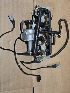 2013 09-14 BMW S1000RR OEM THROTTLE BODIES BODY FUEL INJECTORS CARBS OEM - Picture 1 of 10